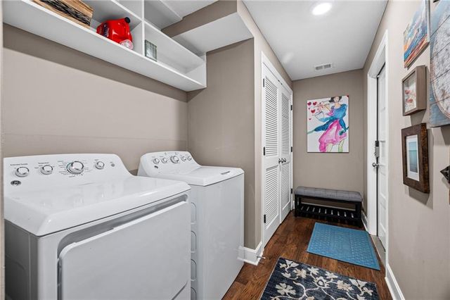 16009 Fontana Street 120, Overland Park, KS 66085