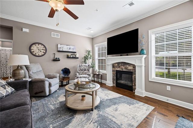 16009 Fontana Street 120, Overland Park, KS 66085