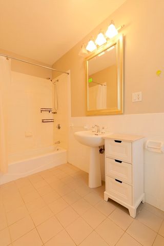 256 W Newton 3, Boston, MA 02116