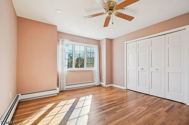 4 Punch Bowl Rd, Florham Park Boro, NJ 07960