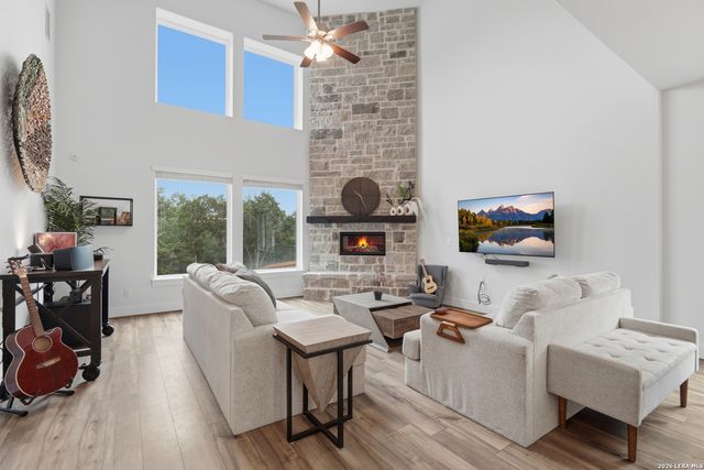 25028 Las Pilas, San Antonio, TX 78261