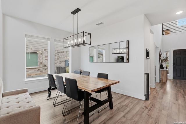 25028 Las Pilas, San Antonio, TX 78261