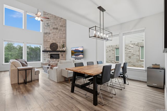 25028 Las Pilas, San Antonio, TX 78261