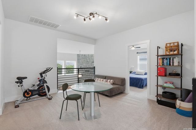 25028 Las Pilas, San Antonio, TX 78261