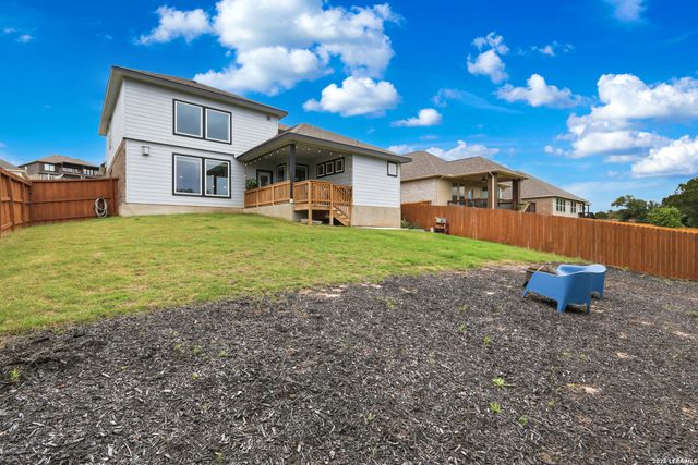 25028 Las Pilas, San Antonio, TX 78261