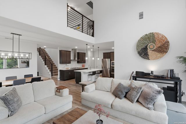 25028 Las Pilas, San Antonio, TX 78261