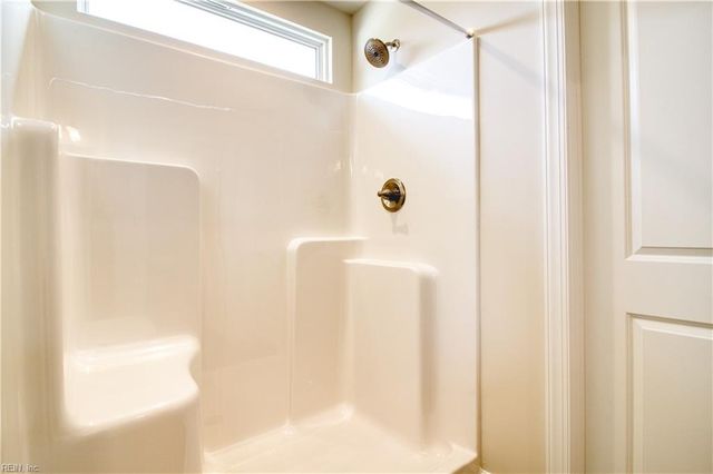 275 McCormick DR, Suffolk, VA 23434