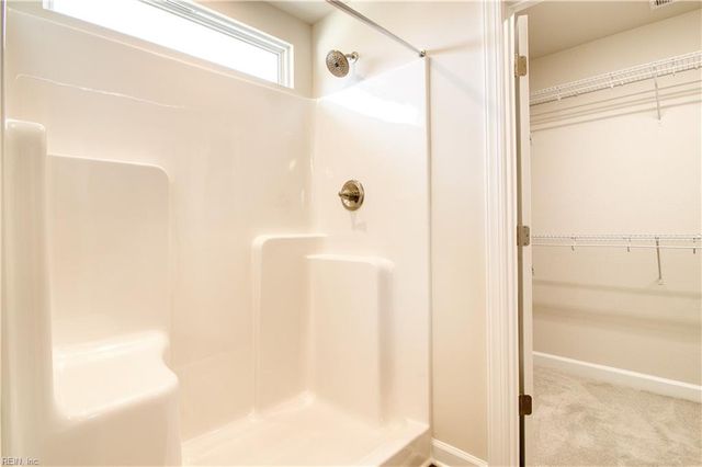 275 McCormick DR, Suffolk, VA 23434