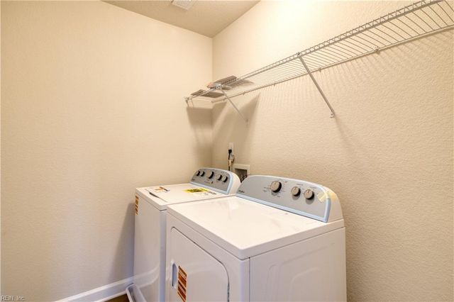 275 McCormick DR, Suffolk, VA 23434