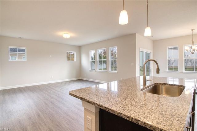 275 McCormick DR, Suffolk, VA 23434