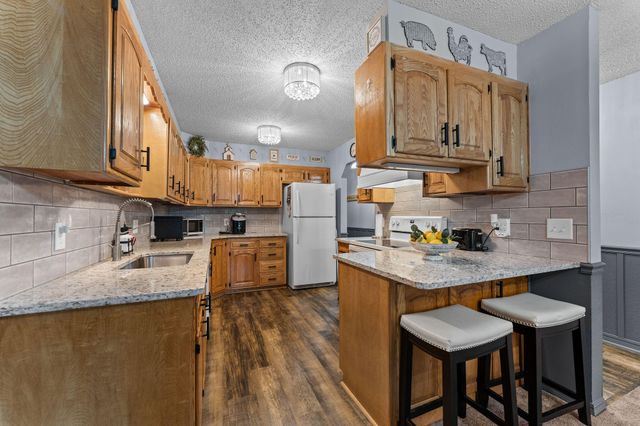 150 Sunken Forest Drive 3-133, Forsyth, MO 65653
