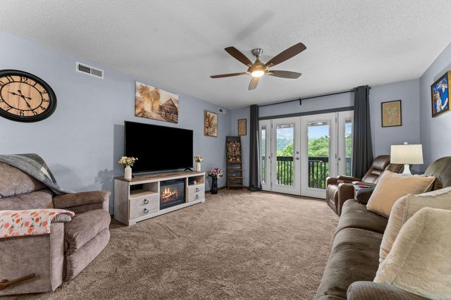 150 Sunken Forest Drive 3-133, Forsyth, MO 65653