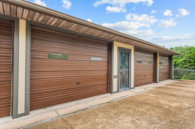 150 Sunken Forest Drive 3-133, Forsyth, MO 65653