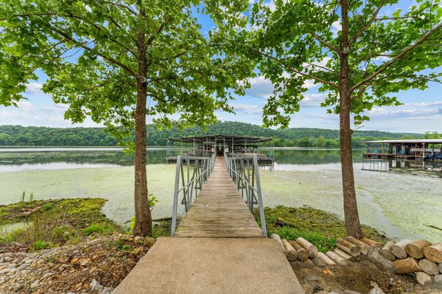 150 Sunken Forest Drive 3-133, Forsyth, MO 65653