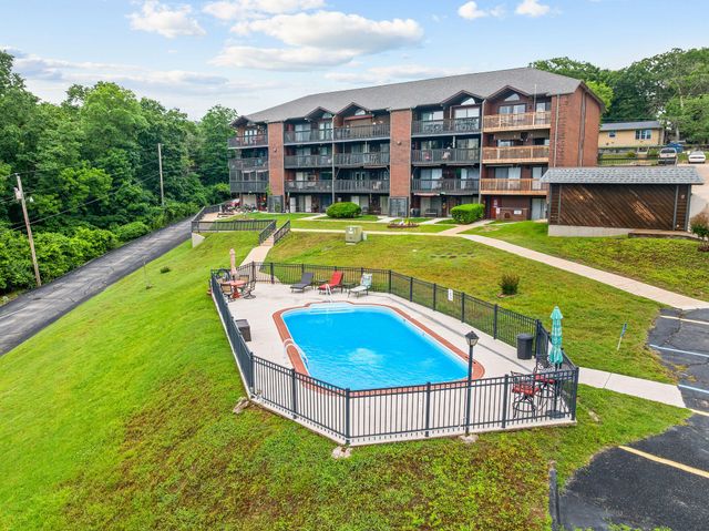 150 Sunken Forest Drive 3-133, Forsyth, MO 65653