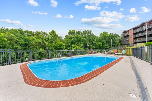 150 Sunken Forest Drive 3-133, Forsyth, MO 65653