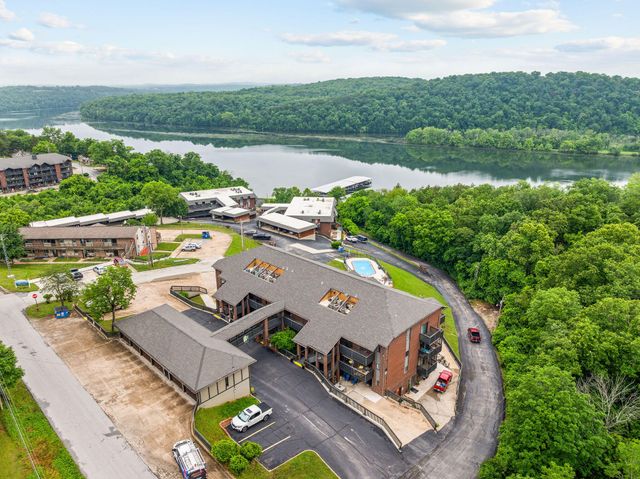 150 Sunken Forest Drive 3-133, Forsyth, MO 65653