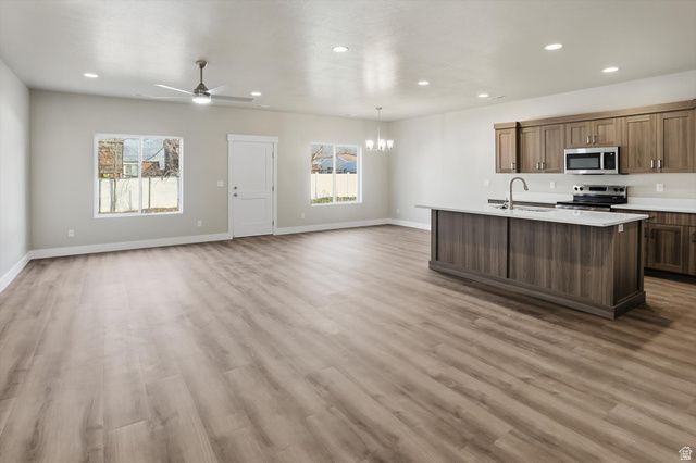 1038 LIBERTY COTTAGES CT, Ogden, UT 84404