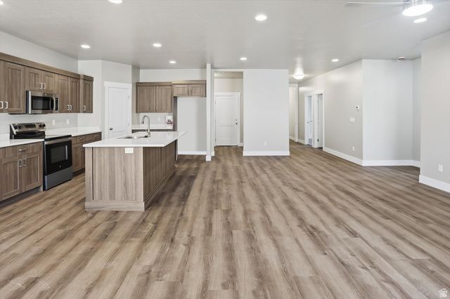 1038 LIBERTY COTTAGES CT, Ogden, UT 84404