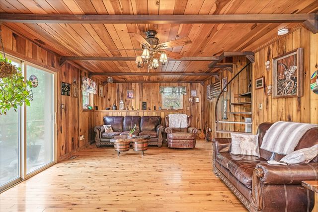 88 Hollingsworth Slough Rd, Doyle, TN 38559