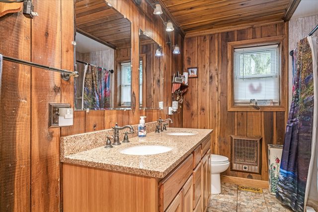 88 Hollingsworth Slough Rd, Doyle, TN 38559