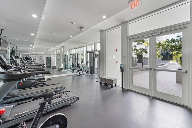 2100 Park Ave 201, Miami Beach, FL 33139