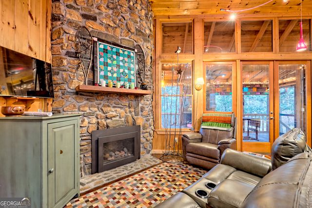 341 Brookwood Lane, Clarkesville, GA 30523