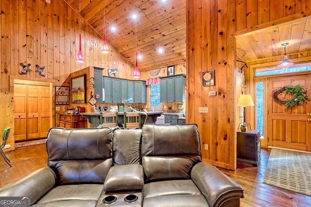 341 Brookwood Lane, Clarkesville, GA 30523