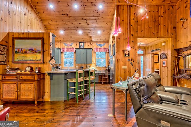 341 Brookwood Lane, Clarkesville, GA 30523