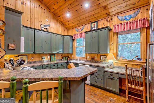 341 Brookwood Lane, Clarkesville, GA 30523