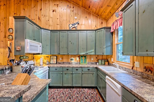 341 Brookwood Lane, Clarkesville, GA 30523