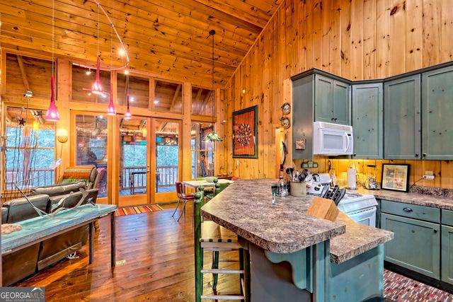 341 Brookwood Lane, Clarkesville, GA 30523