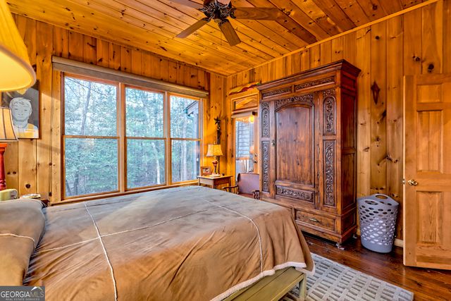 341 Brookwood Lane, Clarkesville, GA 30523