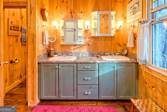 341 Brookwood Lane, Clarkesville, GA 30523