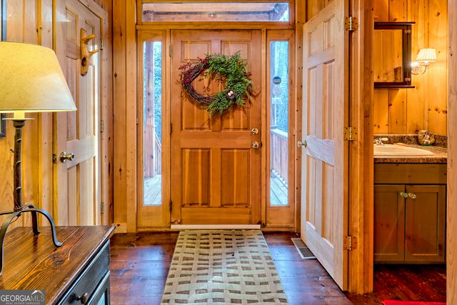 341 Brookwood Lane, Clarkesville, GA 30523