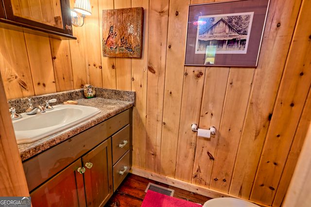 341 Brookwood Lane, Clarkesville, GA 30523