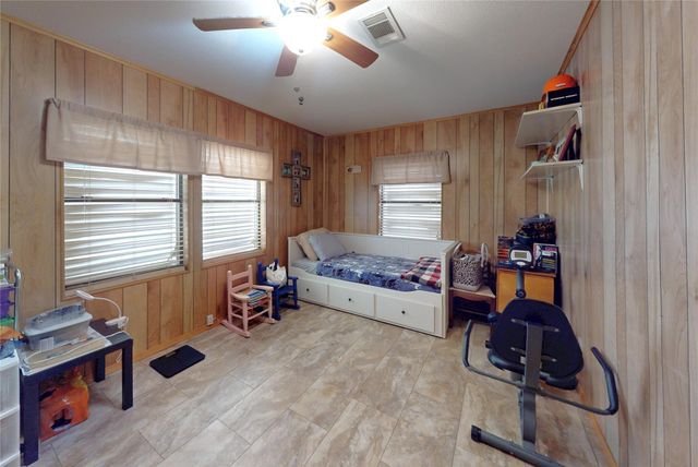 1321 Pickney Avenue, Port Bolivar, TX 77650