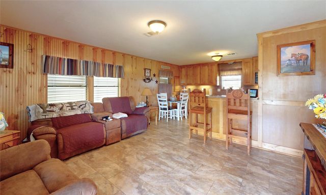 1321 Pickney Avenue, Port Bolivar, TX 77650