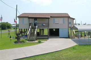 1321 Pickney Avenue, Port Bolivar, TX 77650