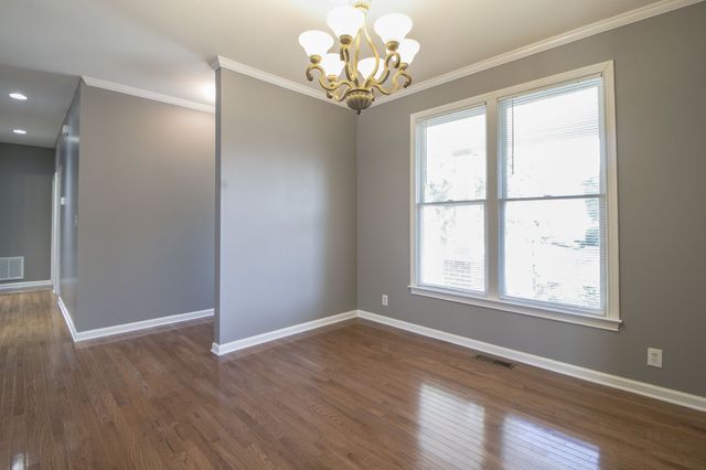 702 Mount Vernon Dr, Clarksville, TN 37043