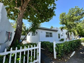 844 NE 17th Way Apt 2, Fort Lauderdale, FL 33304