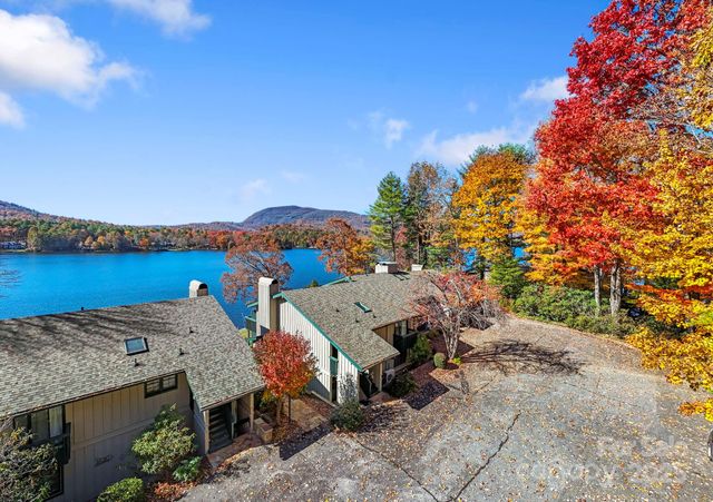 68 Toxaway Point C1, Lake Toxaway, NC 28747