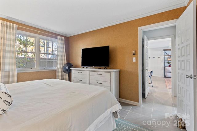 68 Toxaway Point C1, Lake Toxaway, NC 28747