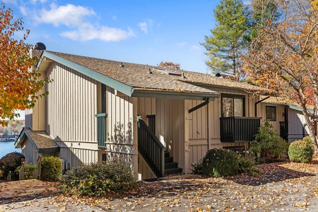 68 Toxaway Point C1, Lake Toxaway, NC 28747