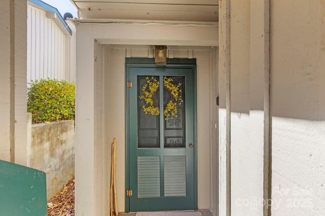 68 Toxaway Point C1, Lake Toxaway, NC 28747