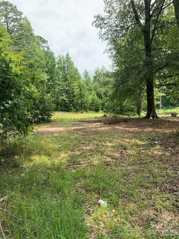 524 Dawn Circle, Charlotte, NC 28213