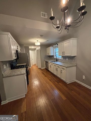 180 Brookestone Point, Fayetteville, GA 30215