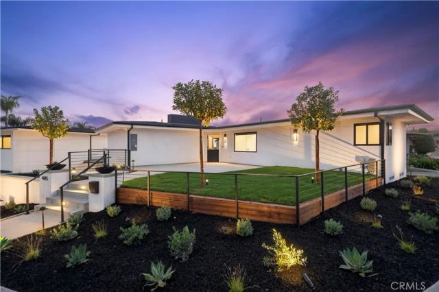 405 Serra Drive, Corona Del Mar, CA 92625