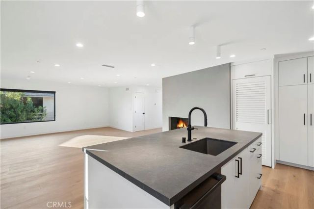 405 Serra Drive, Corona Del Mar, CA 92625