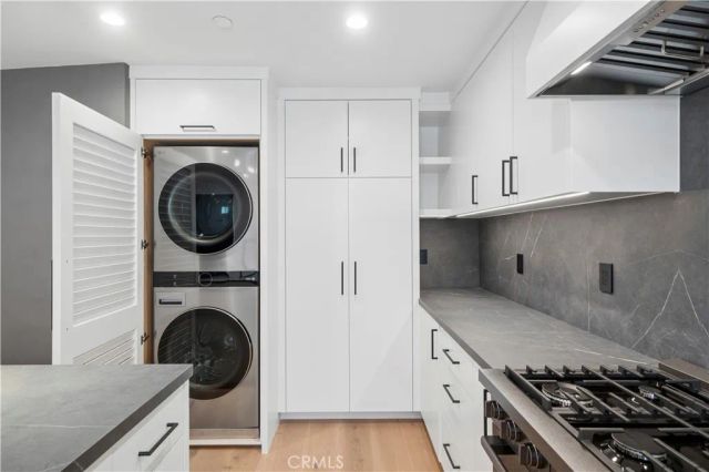 405 Serra Drive, Corona Del Mar, CA 92625